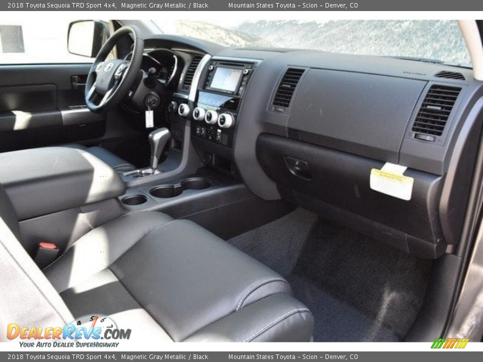 Front Seat of 2018 Toyota Sequoia TRD Sport 4x4 Photo #11