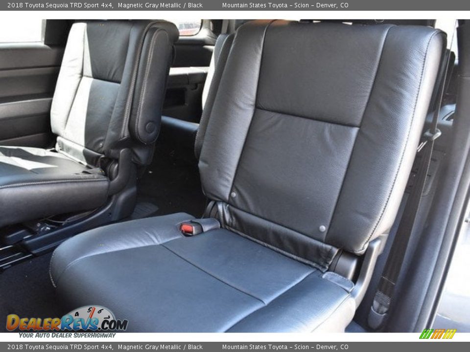 2018 Toyota Sequoia TRD Sport 4x4 Magnetic Gray Metallic / Black Photo #16