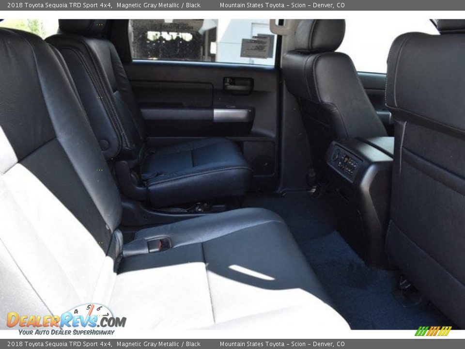 2018 Toyota Sequoia TRD Sport 4x4 Magnetic Gray Metallic / Black Photo #19