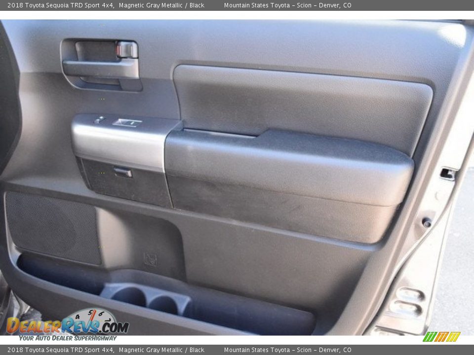 2018 Toyota Sequoia TRD Sport 4x4 Magnetic Gray Metallic / Black Photo #25