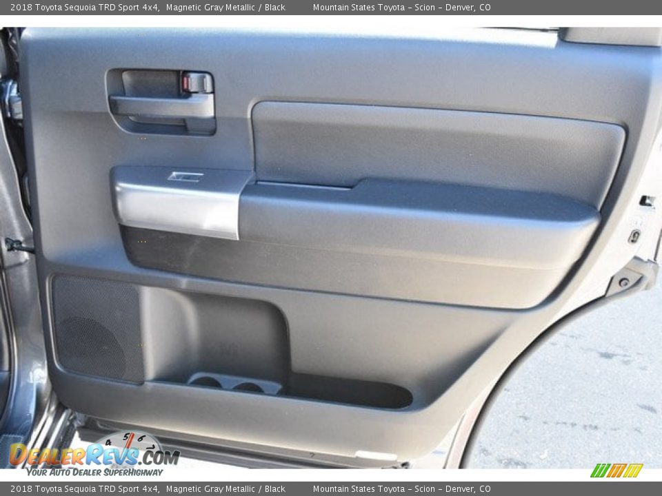2018 Toyota Sequoia TRD Sport 4x4 Magnetic Gray Metallic / Black Photo #26