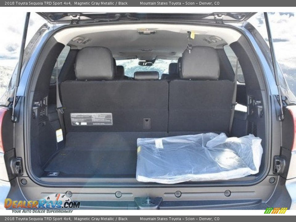 2018 Toyota Sequoia TRD Sport 4x4 Magnetic Gray Metallic / Black Photo #32