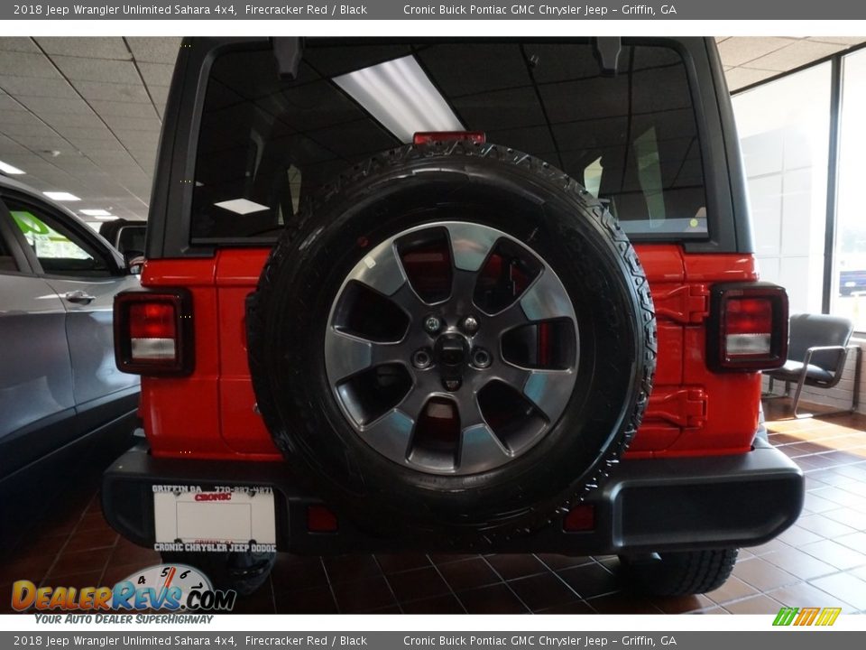 2018 Jeep Wrangler Unlimited Sahara 4x4 Firecracker Red / Black Photo #11