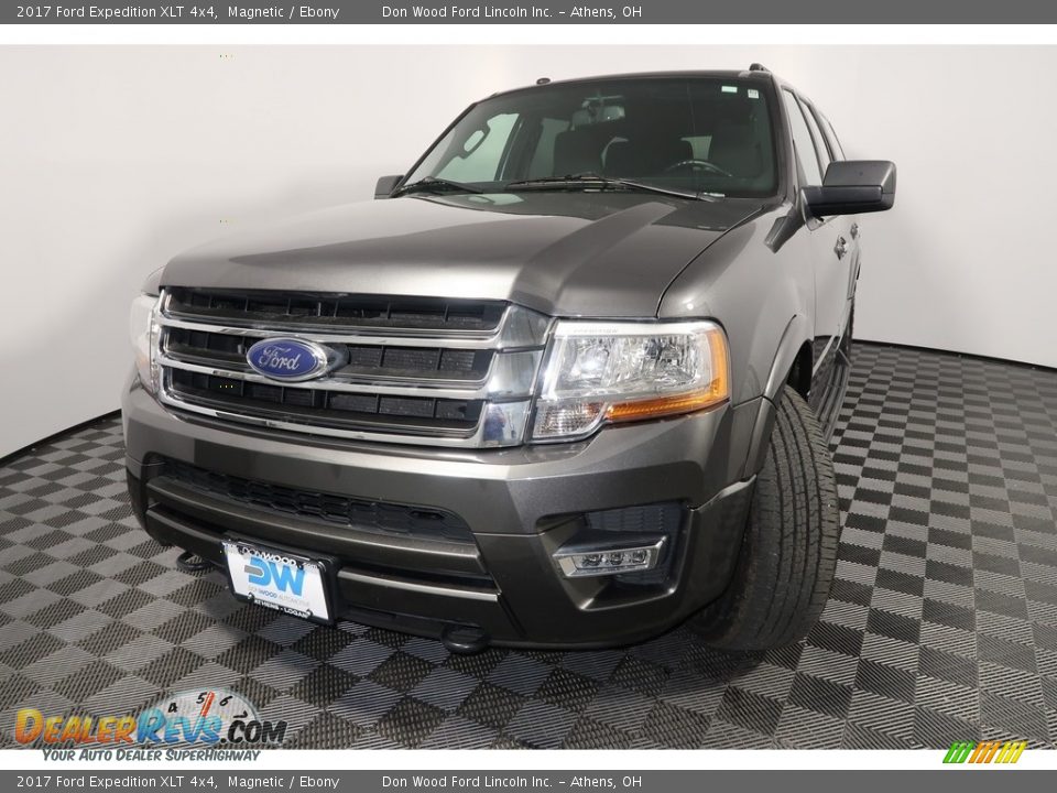 2017 Ford Expedition XLT 4x4 Magnetic / Ebony Photo #9