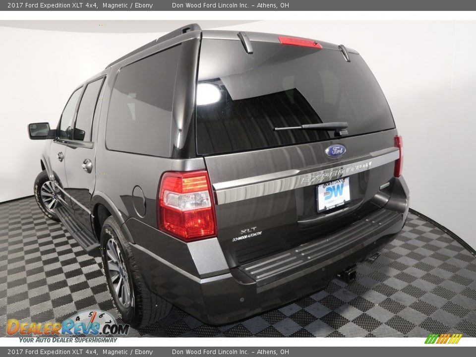 2017 Ford Expedition XLT 4x4 Magnetic / Ebony Photo #12