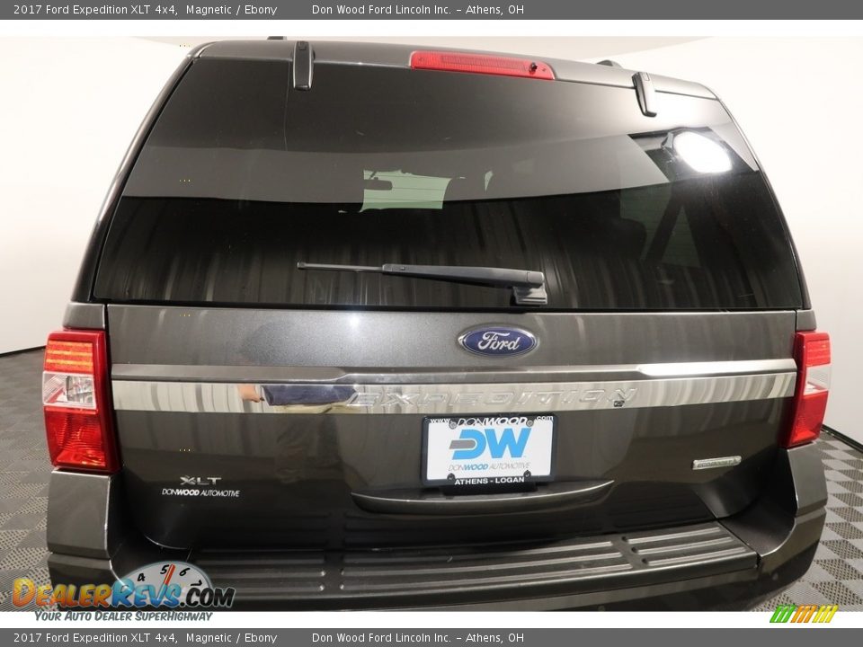 2017 Ford Expedition XLT 4x4 Magnetic / Ebony Photo #13
