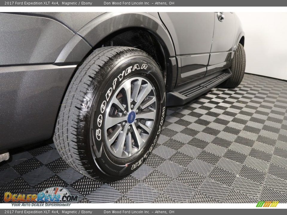 2017 Ford Expedition XLT 4x4 Magnetic / Ebony Photo #23