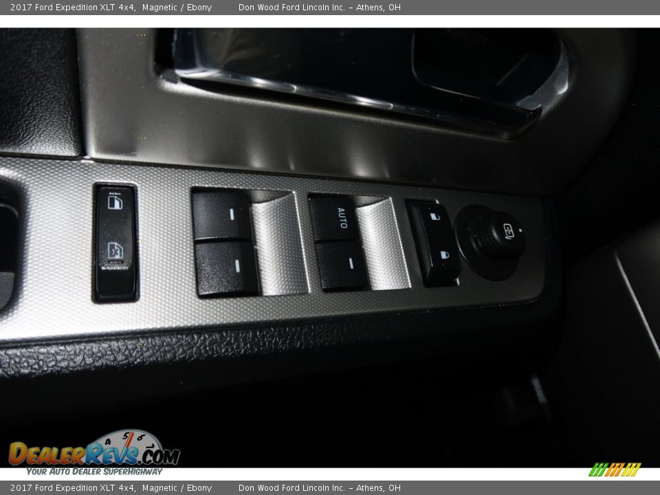 2017 Ford Expedition XLT 4x4 Magnetic / Ebony Photo #34