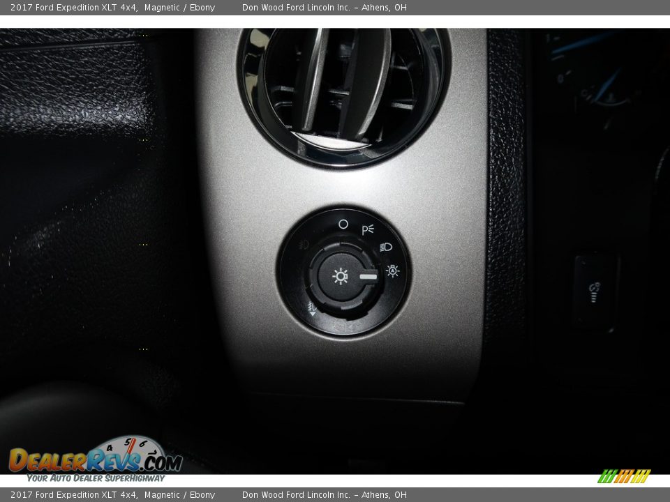 2017 Ford Expedition XLT 4x4 Magnetic / Ebony Photo #35
