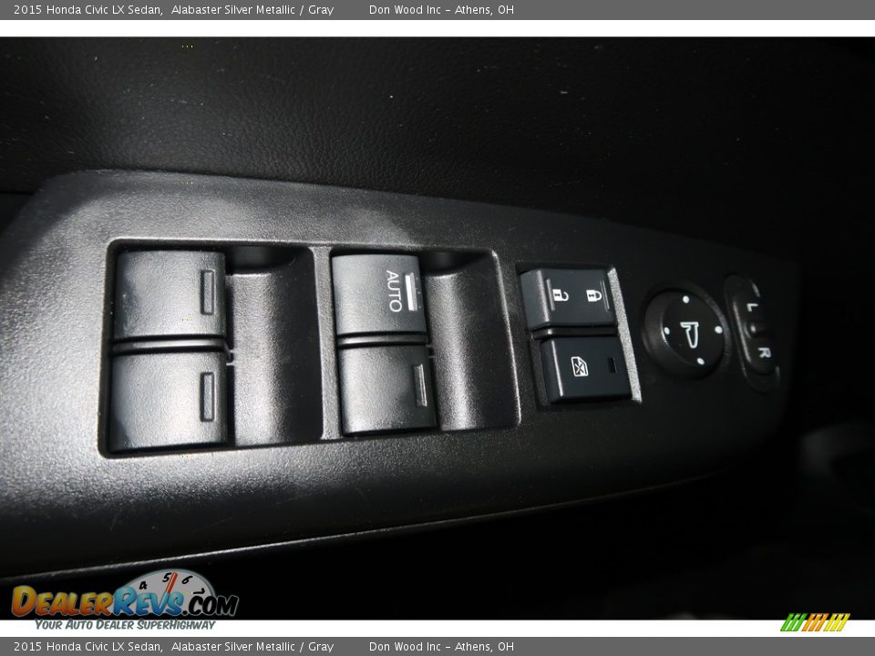 2015 Honda Civic LX Sedan Alabaster Silver Metallic / Gray Photo #32