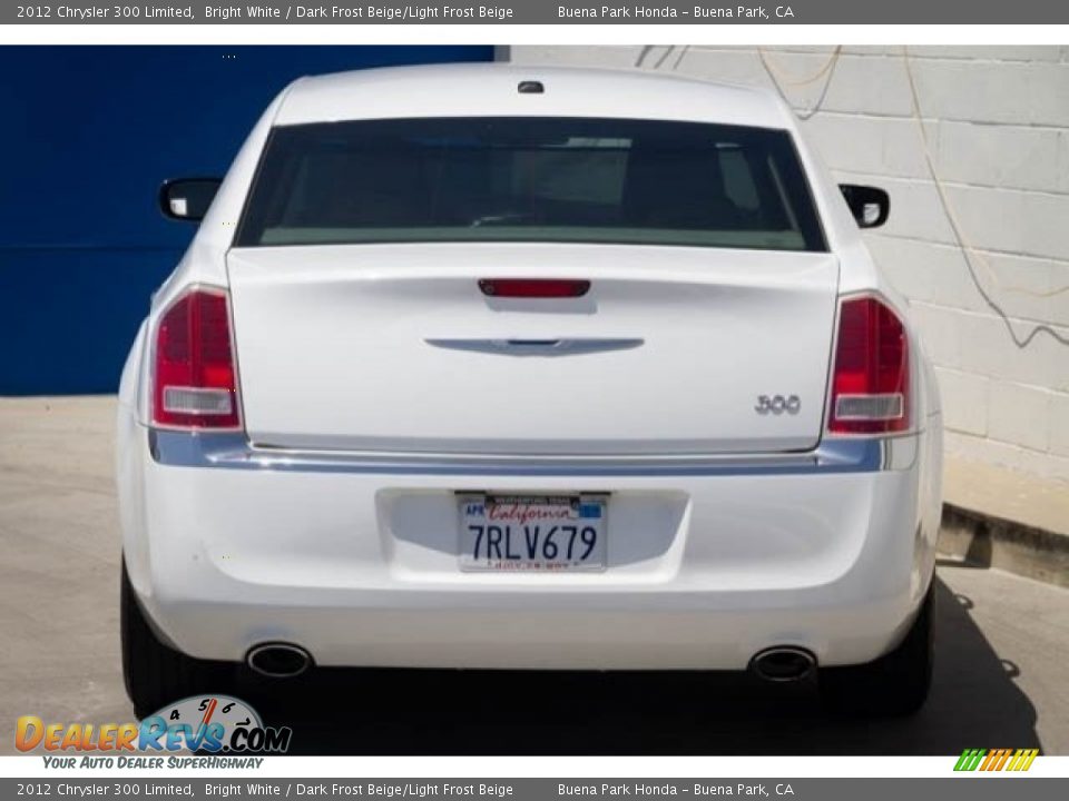 2012 Chrysler 300 Limited Bright White / Dark Frost Beige/Light Frost Beige Photo #10