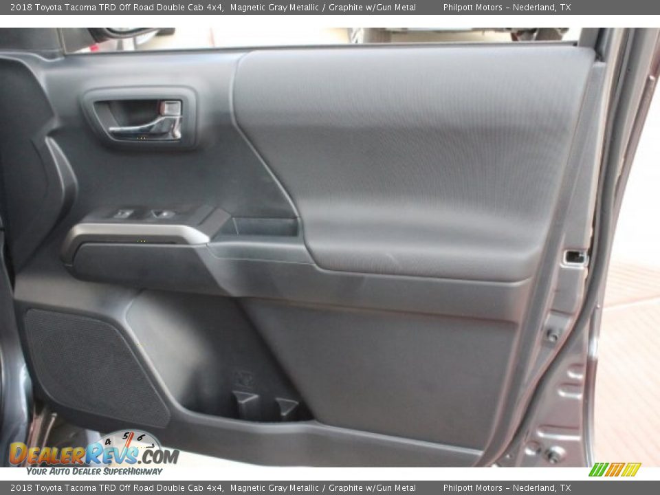 2018 Toyota Tacoma TRD Off Road Double Cab 4x4 Magnetic Gray Metallic / Graphite w/Gun Metal Photo #30
