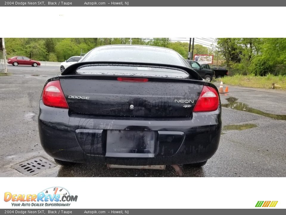 2004 Dodge Neon SXT Black / Taupe Photo #5