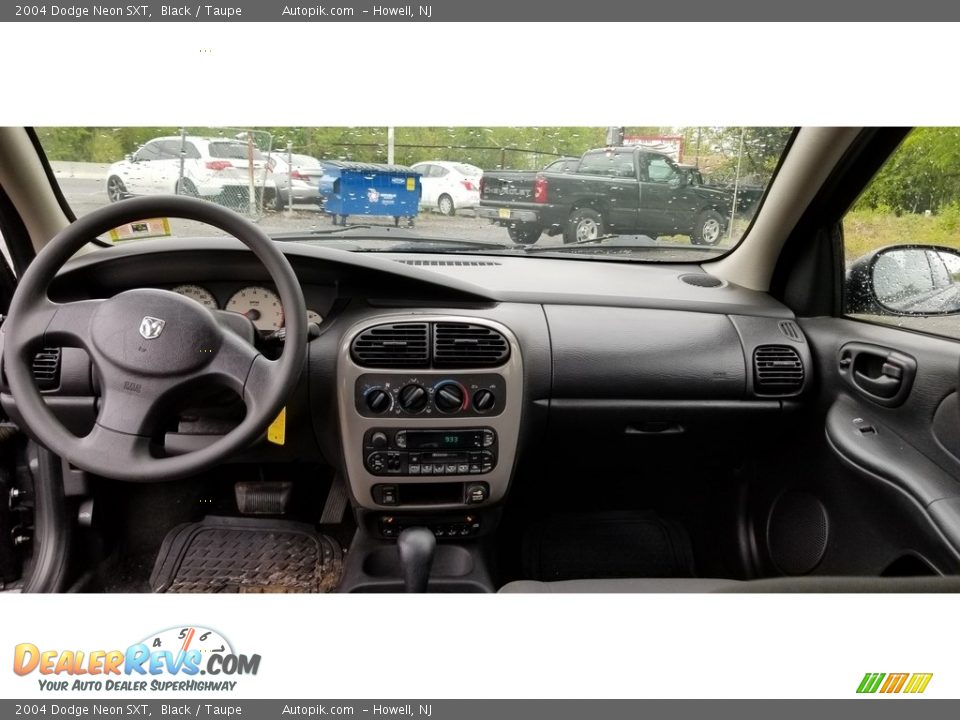 2004 Dodge Neon SXT Black / Taupe Photo #11