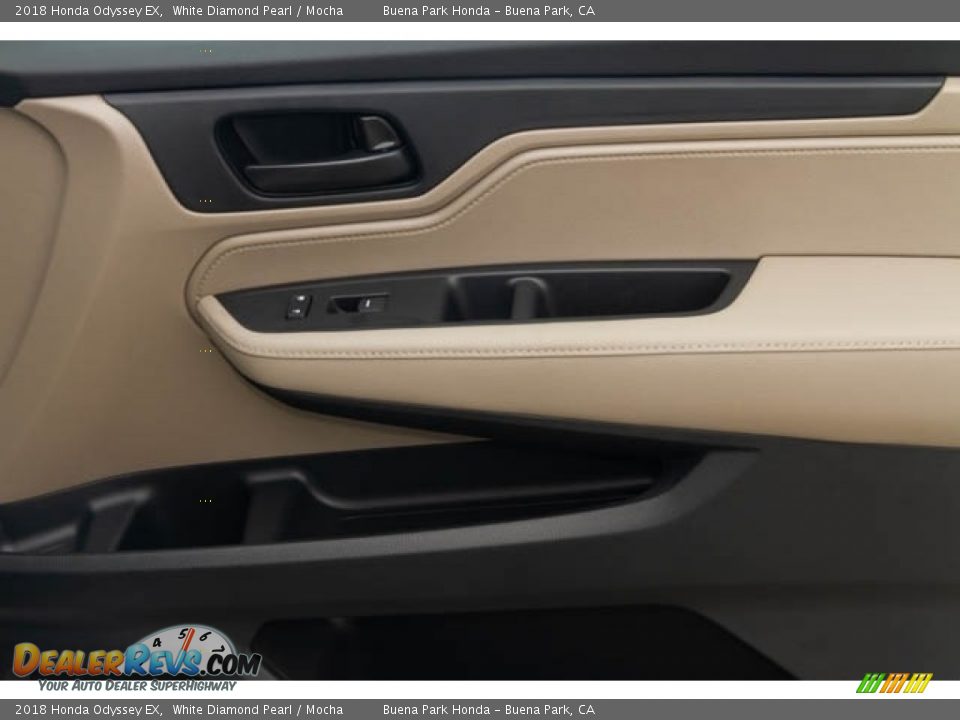 2018 Honda Odyssey EX White Diamond Pearl / Mocha Photo #36