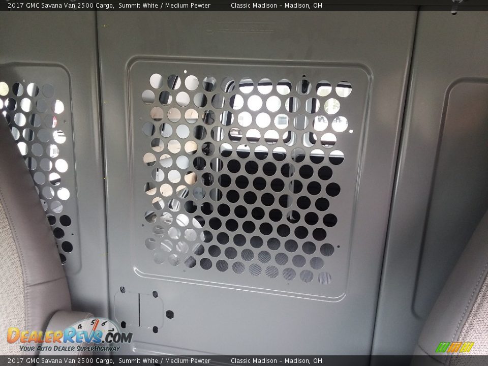 2017 GMC Savana Van 2500 Cargo Summit White / Medium Pewter Photo #10