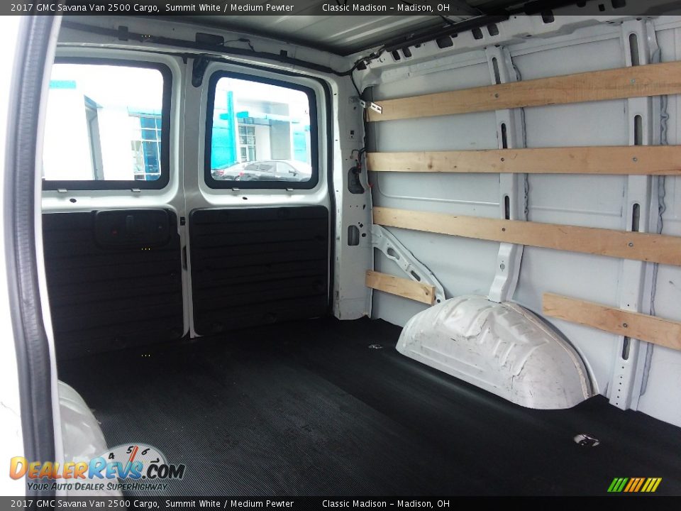 2017 GMC Savana Van 2500 Cargo Summit White / Medium Pewter Photo #13