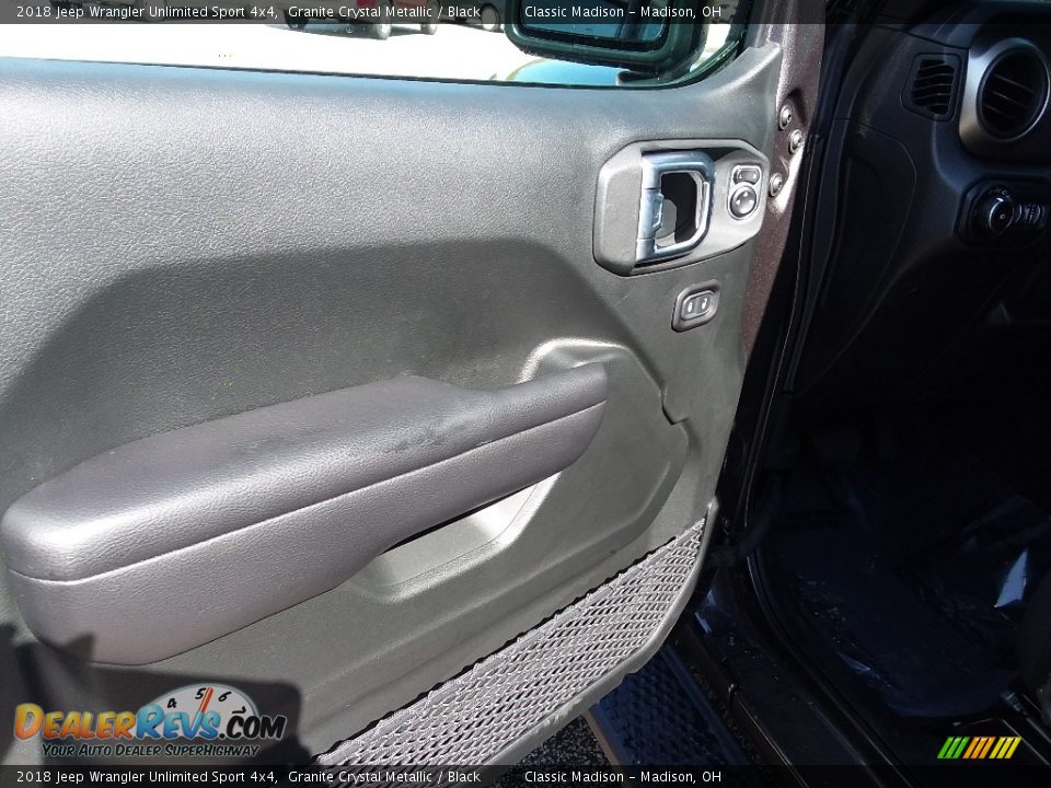 2018 Jeep Wrangler Unlimited Sport 4x4 Granite Crystal Metallic / Black Photo #5