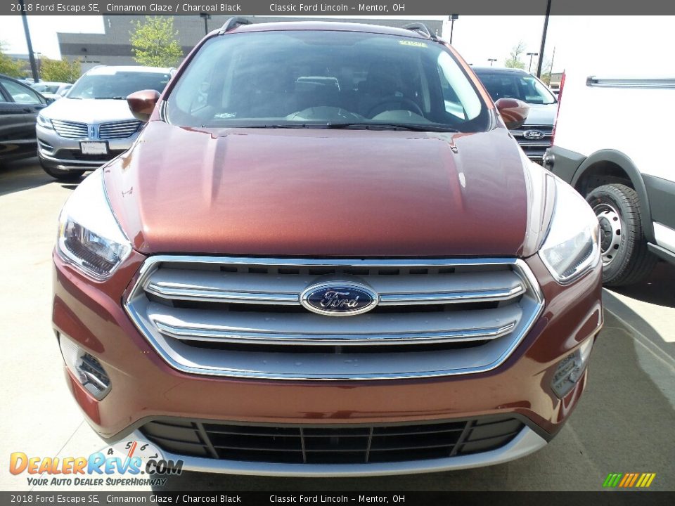 2018 Ford Escape SE Cinnamon Glaze / Charcoal Black Photo #2