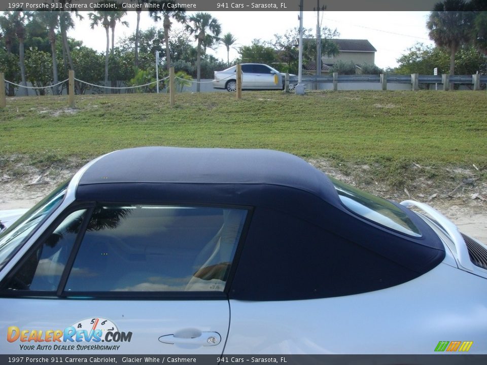 1997 Porsche 911 Carrera Cabriolet Glacier White / Cashmere Photo #32