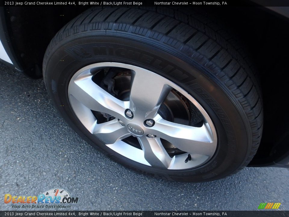 2013 Jeep Grand Cherokee Limited 4x4 Bright White / Black/Light Frost Beige Photo #14