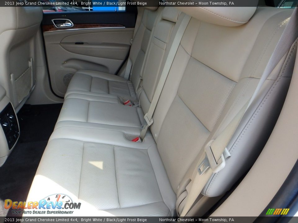 2013 Jeep Grand Cherokee Limited 4x4 Bright White / Black/Light Frost Beige Photo #21