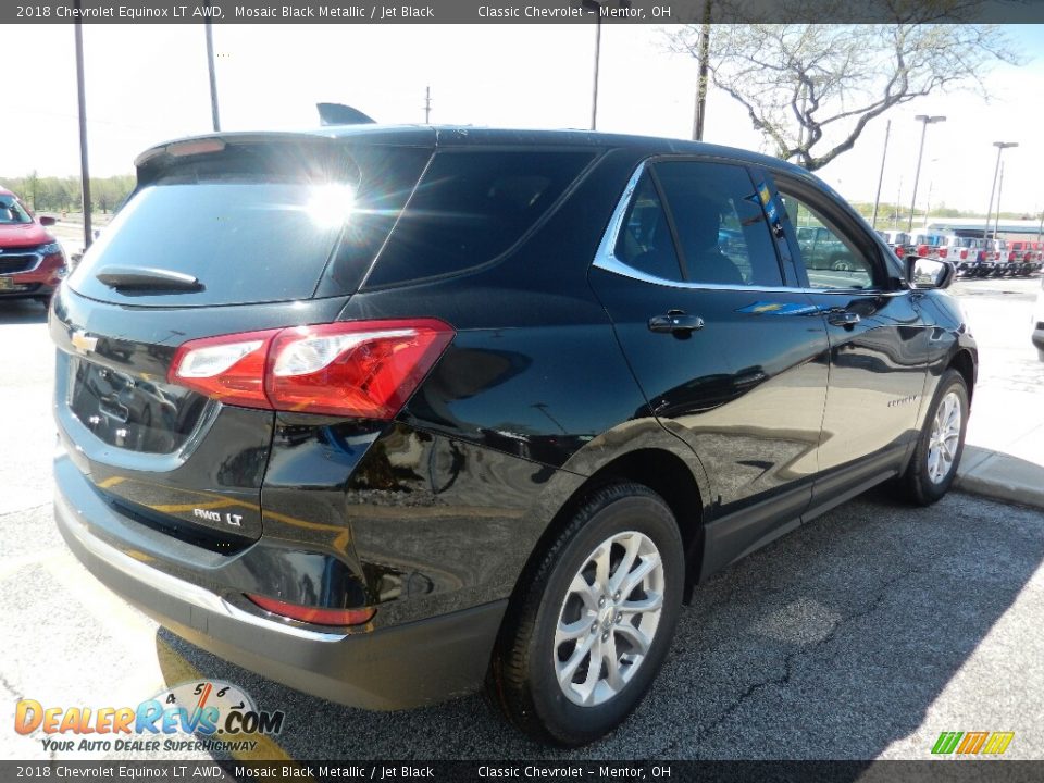 2018 Chevrolet Equinox LT AWD Mosaic Black Metallic / Jet Black Photo #4