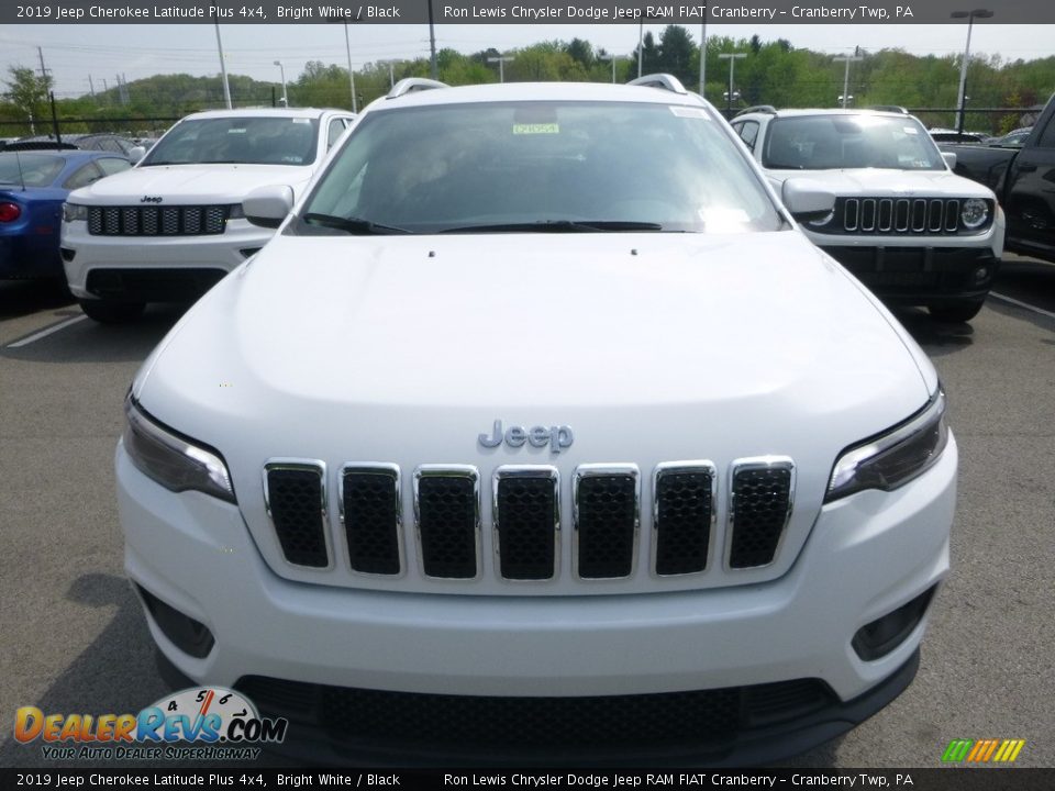 2019 Jeep Cherokee Latitude Plus 4x4 Bright White / Black Photo #8