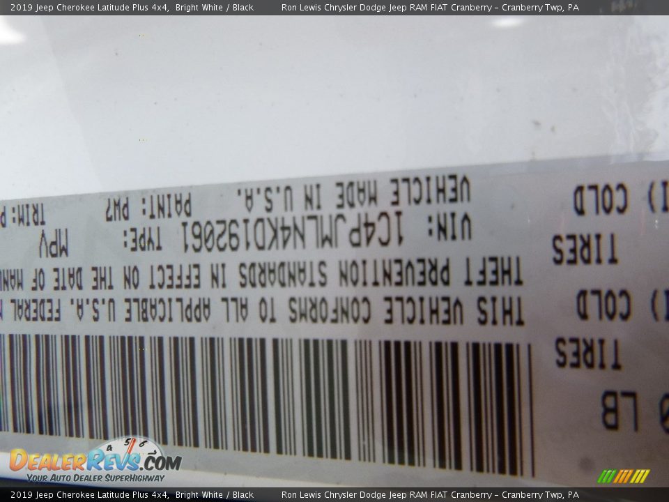 2019 Jeep Cherokee Latitude Plus 4x4 Bright White / Black Photo #14