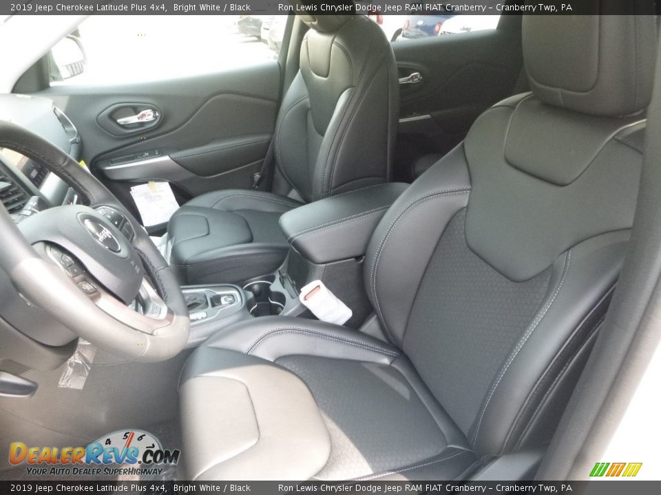 2019 Jeep Cherokee Latitude Plus 4x4 Bright White / Black Photo #15