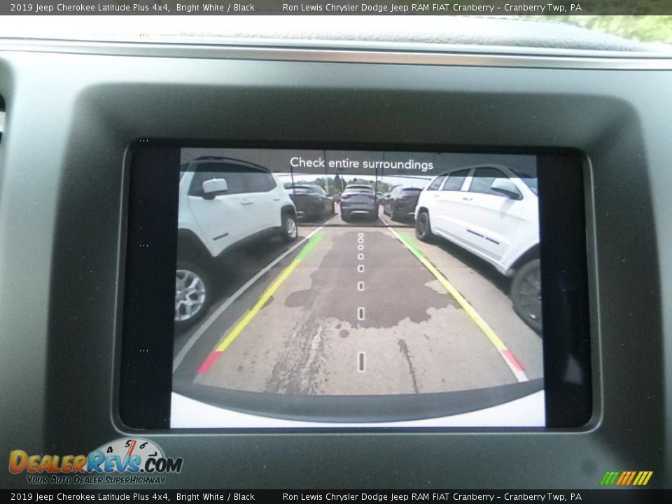 2019 Jeep Cherokee Latitude Plus 4x4 Bright White / Black Photo #18