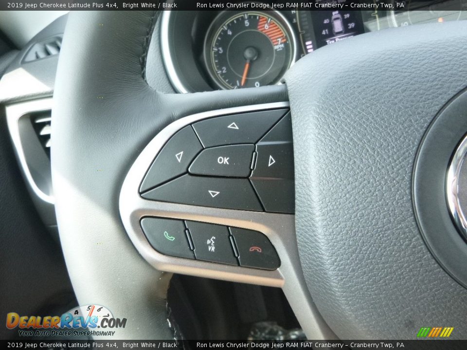 2019 Jeep Cherokee Latitude Plus 4x4 Bright White / Black Photo #20