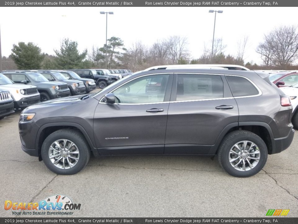 2019 Jeep Cherokee Latitude Plus 4x4 Granite Crystal Metallic / Black Photo #2