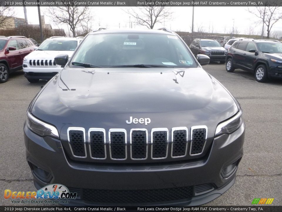 2019 Jeep Cherokee Latitude Plus 4x4 Granite Crystal Metallic / Black Photo #8