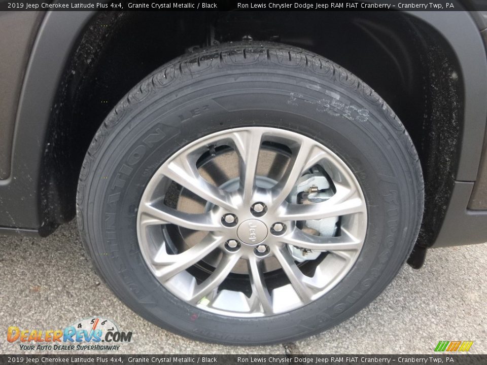 2019 Jeep Cherokee Latitude Plus 4x4 Granite Crystal Metallic / Black Photo #9