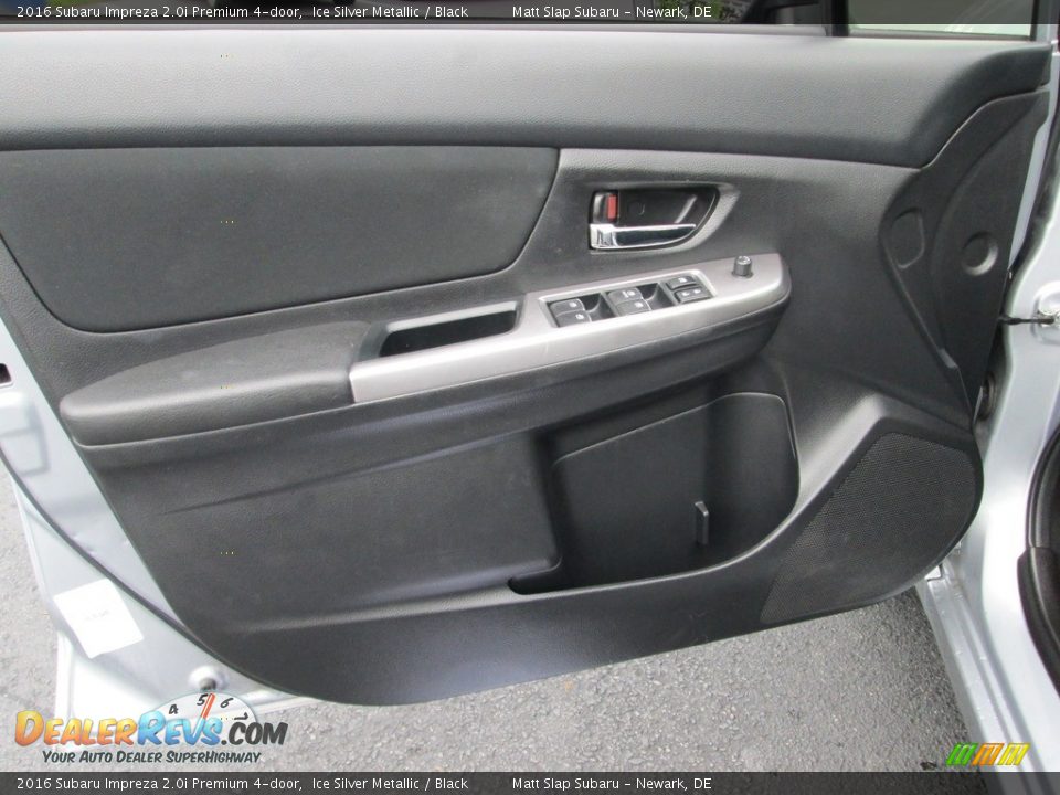 2016 Subaru Impreza 2.0i Premium 4-door Ice Silver Metallic / Black Photo #14