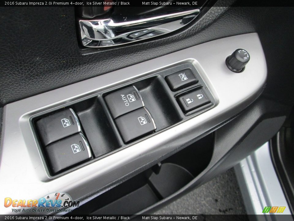 2016 Subaru Impreza 2.0i Premium 4-door Ice Silver Metallic / Black Photo #15