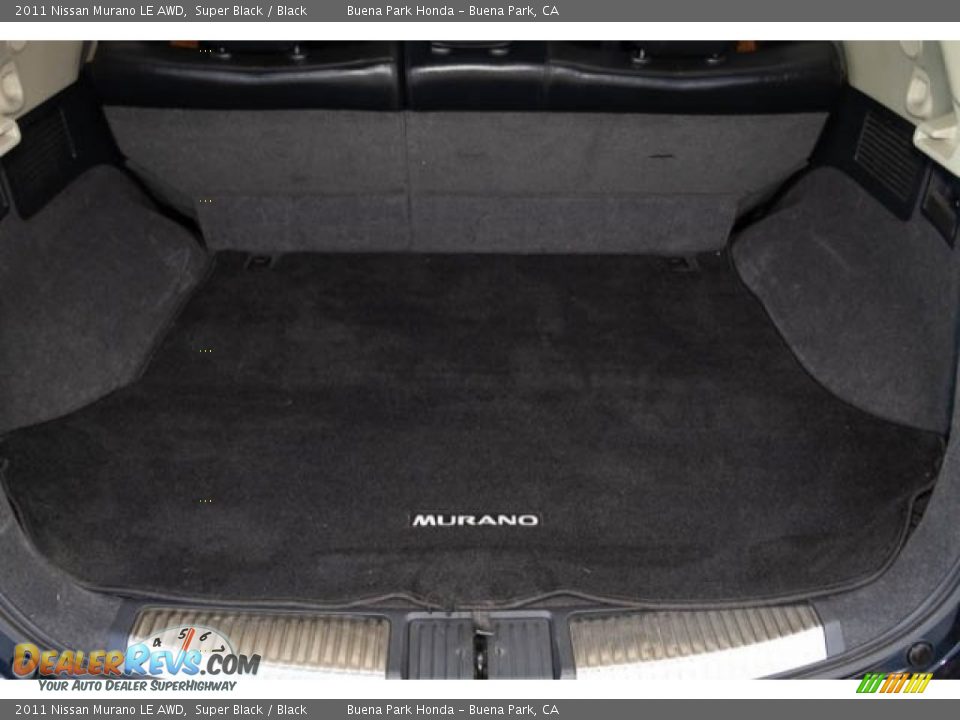2011 Nissan Murano LE AWD Super Black / Black Photo #18