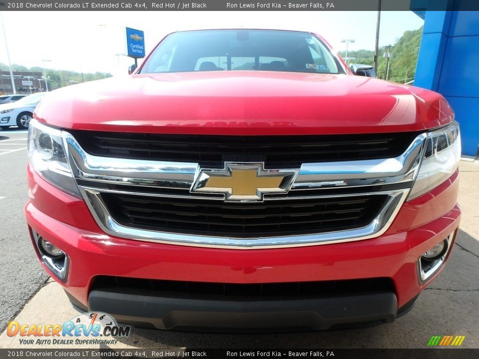2018 Chevrolet Colorado LT Extended Cab 4x4 Red Hot / Jet Black Photo #8