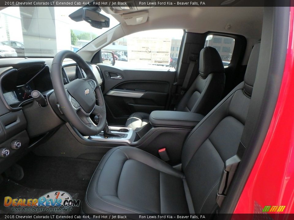 Front Seat of 2018 Chevrolet Colorado LT Extended Cab 4x4 Photo #11
