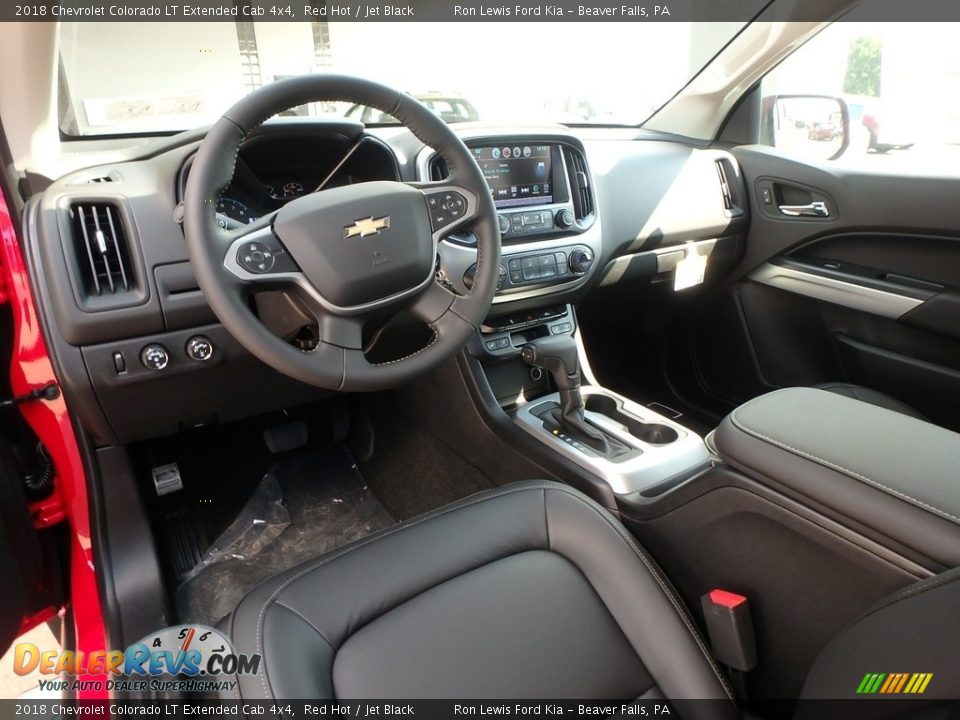 Jet Black Interior - 2018 Chevrolet Colorado LT Extended Cab 4x4 Photo #13