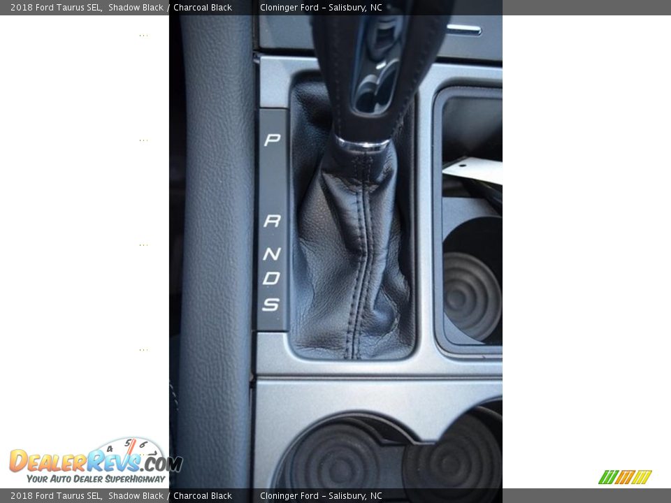 2018 Ford Taurus SEL Shadow Black / Charcoal Black Photo #16