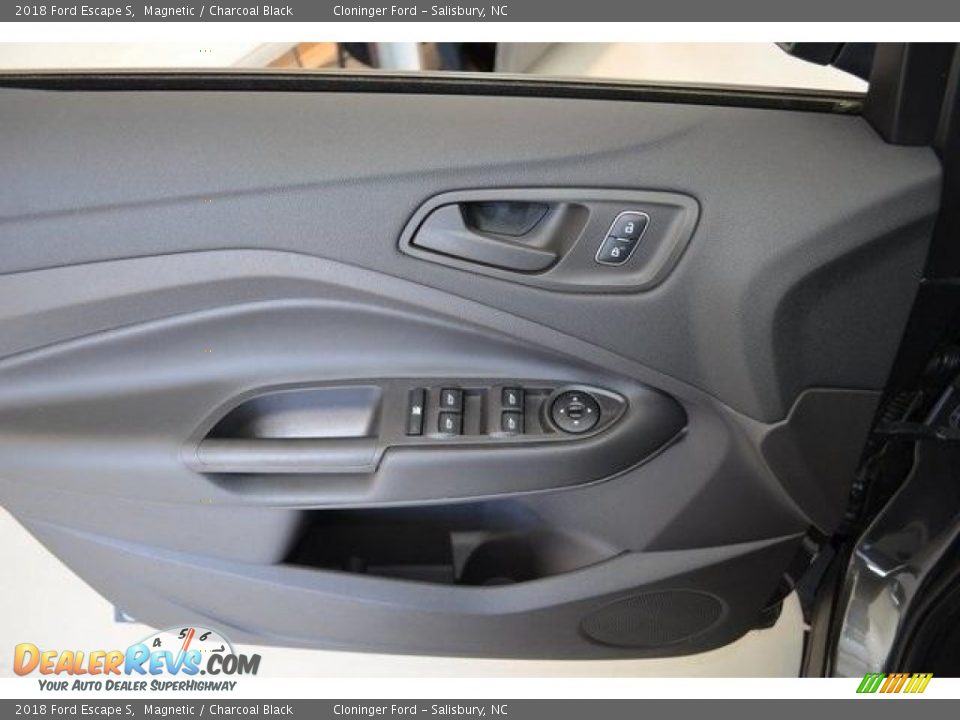 2018 Ford Escape S Magnetic / Charcoal Black Photo #7