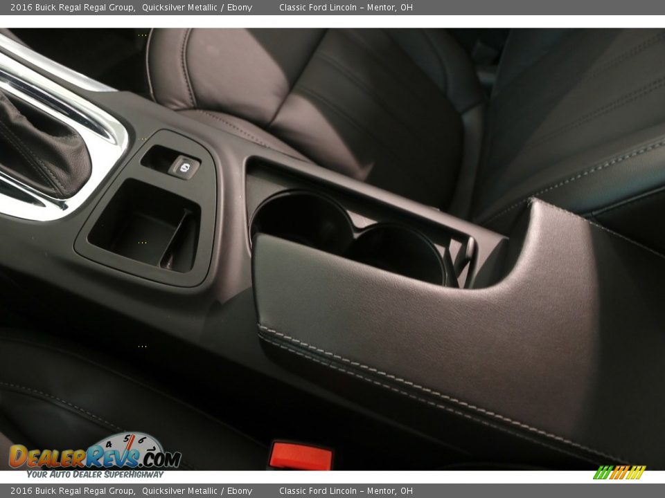 2016 Buick Regal Regal Group Quicksilver Metallic / Ebony Photo #17
