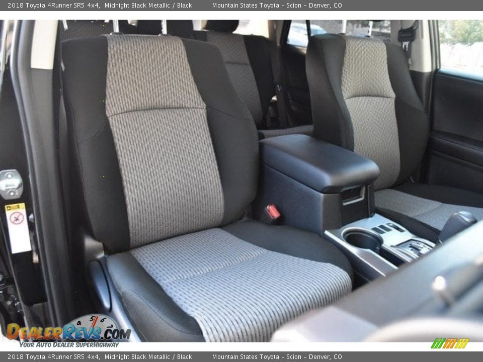 2018 Toyota 4Runner SR5 4x4 Midnight Black Metallic / Black Photo #13