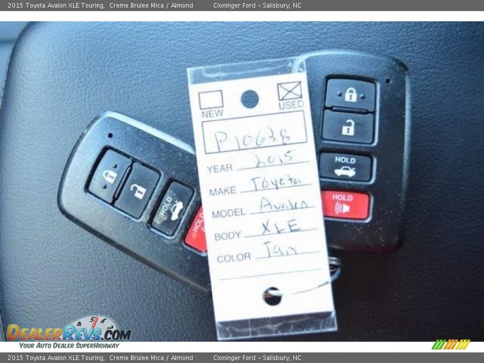 2015 Toyota Avalon XLE Touring Creme Brulee Mica / Almond Photo #29