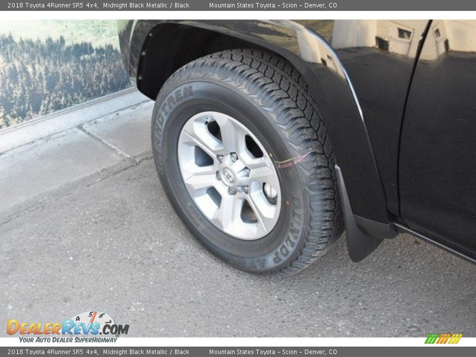 2018 Toyota 4Runner SR5 4x4 Midnight Black Metallic / Black Photo #32