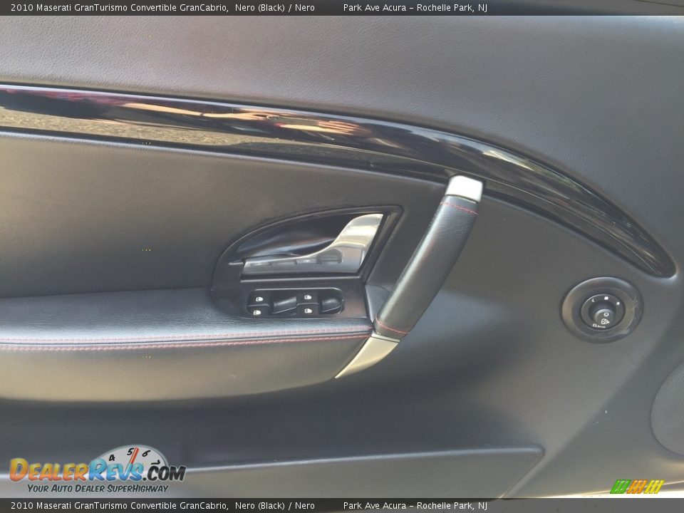 2010 Maserati GranTurismo Convertible GranCabrio Nero (Black) / Nero Photo #16