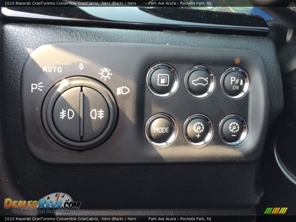 2010 Maserati GranTurismo Convertible GranCabrio Nero (Black) / Nero Photo #27