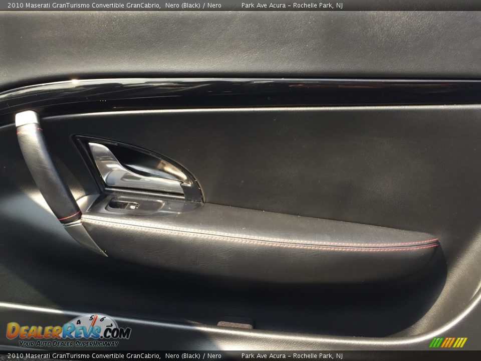 2010 Maserati GranTurismo Convertible GranCabrio Nero (Black) / Nero Photo #31